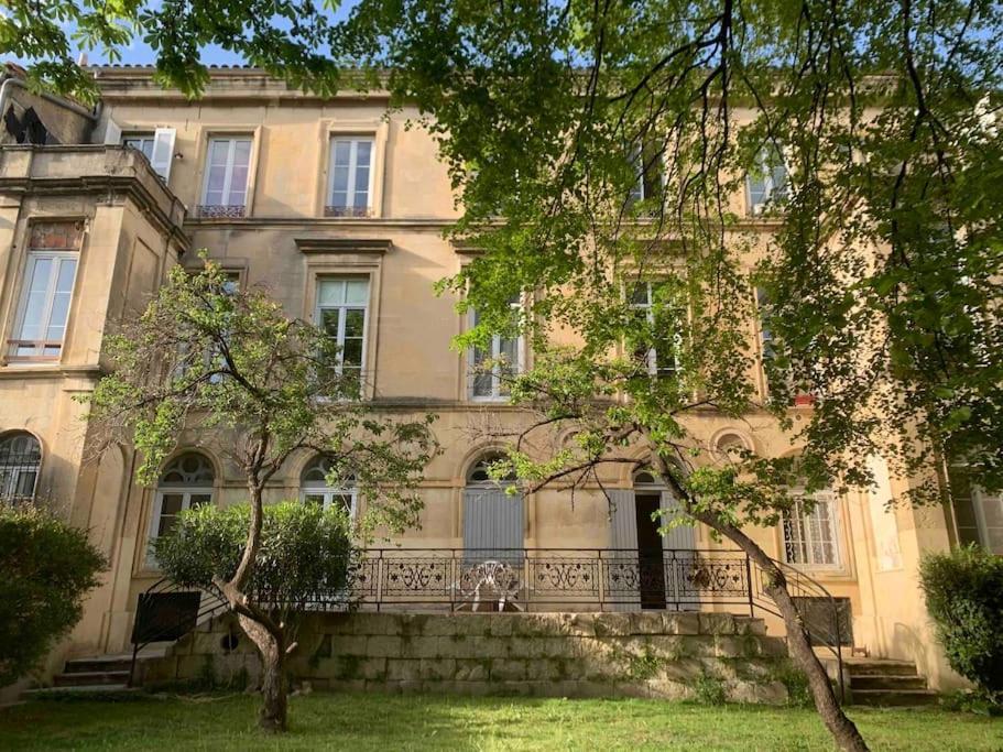 Le Studio Des Carmes Nimes Exterior foto